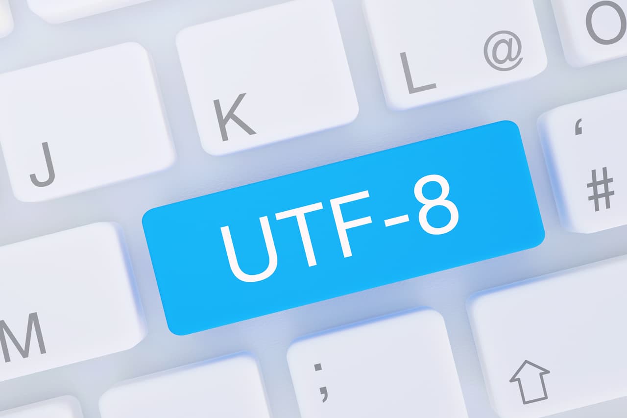 UTF-8